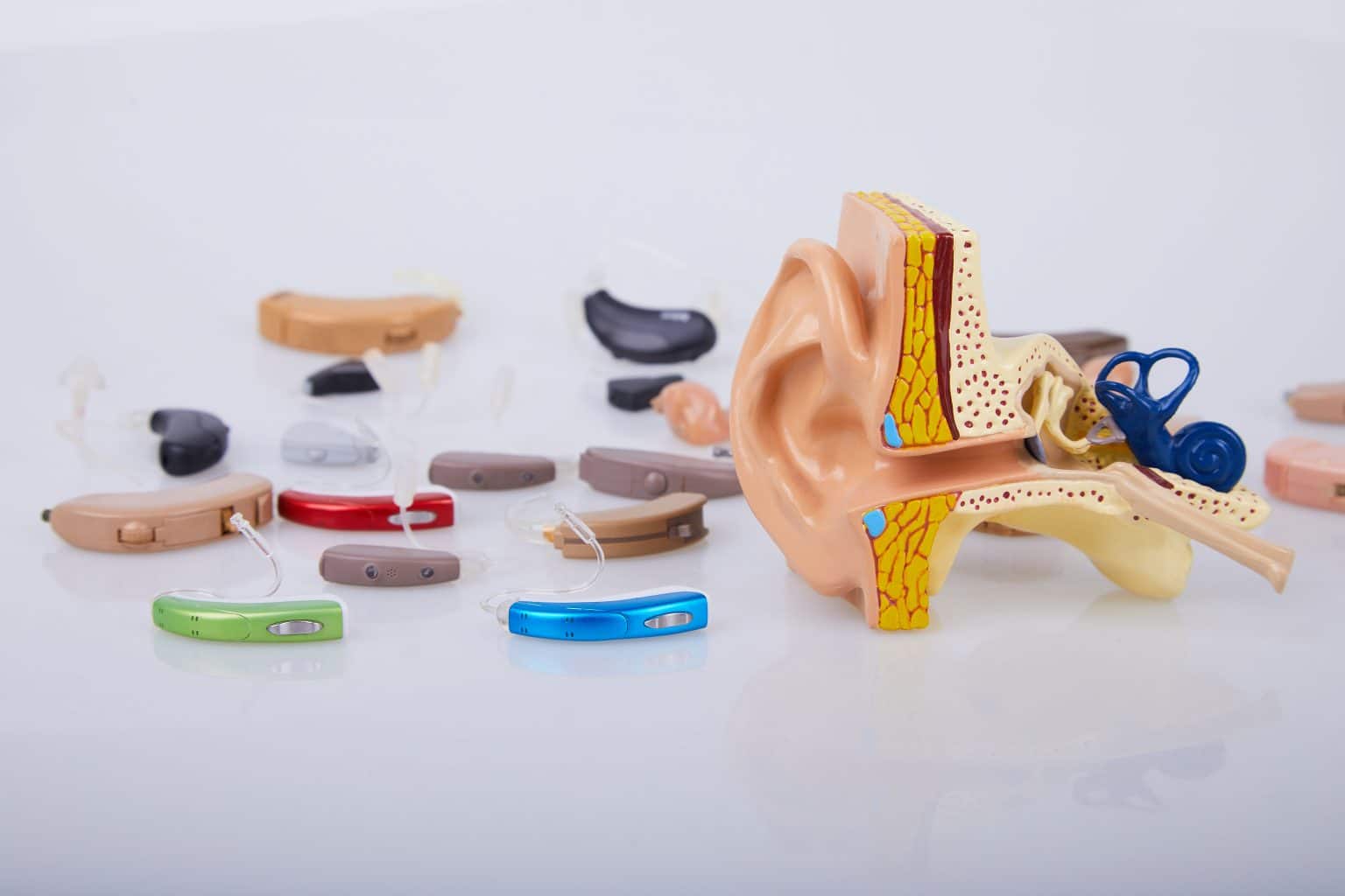 Hearing Amplifier Vs. Hearing Aids Which Better Suits Your Hearing